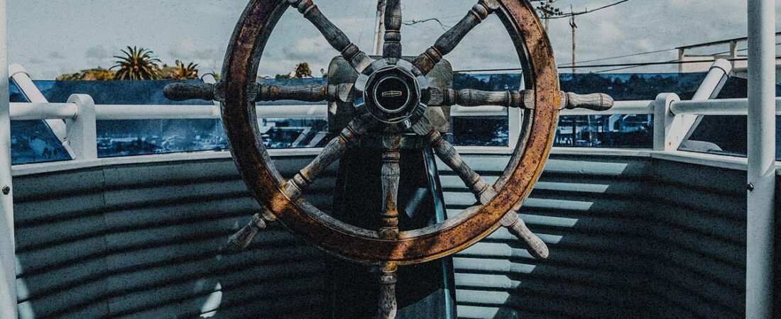 Precompra de Embarcación Clásica – El Galeón – Casos Perito Judicial Naval